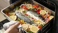 Så lagar du fisk utan obehaglig lukt: kockens hemlighet som räddar vilken middag som helst